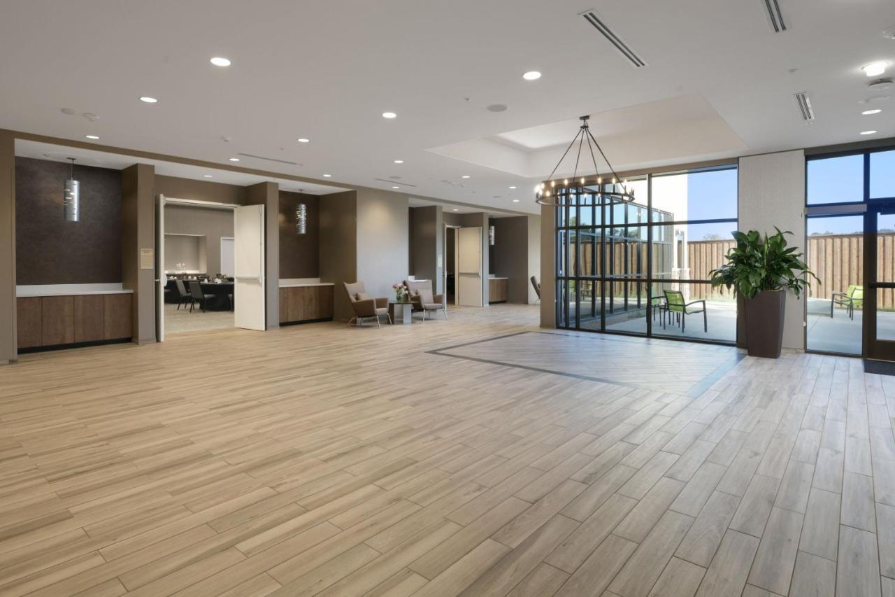 Springhill Suites By Marriott Lindale Tyler Exterior foto